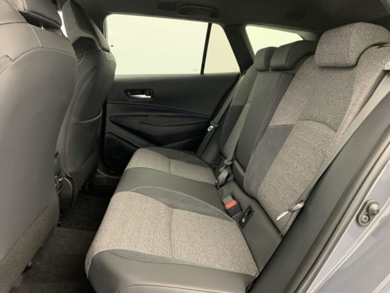 Toyota Corolla Touring Sports Hybride 140ch Design Gris Météore
