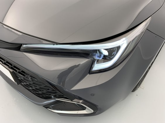 Toyota Corolla Touring Sports Hybride 140ch Design Gris Météore