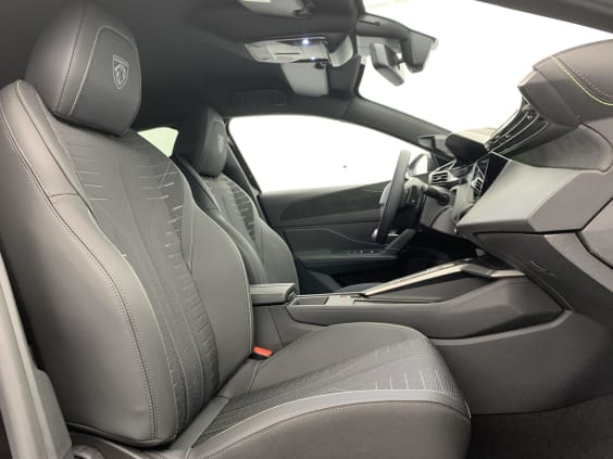 Peugeot 308 NOUVELLE BLUEHDI 130CH S&S EAT8 GT Noir Perla Nera