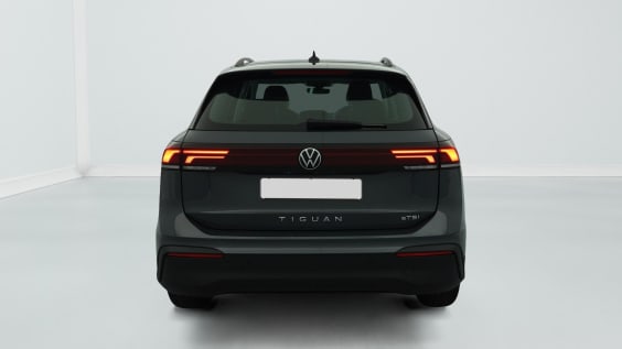 Volkswagen Tiguan 1.5 ETSI 150CH DSG7 LIFE PLUS Gris Dauphin