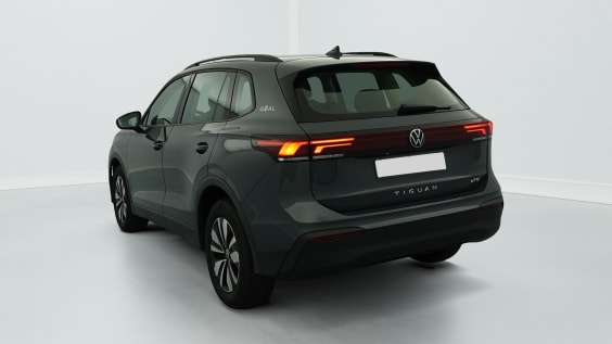 Volkswagen Tiguan 1.5 ETSI 150CH DSG7 LIFE PLUS Gris Dauphin