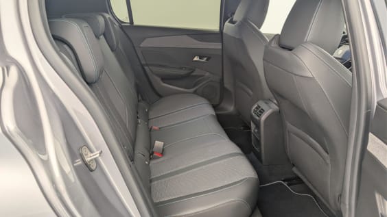 Peugeot 308 Hybrid 145 e-DCS6 Allure  Gris Artense