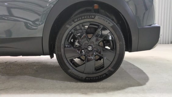 Citroën C5 AIRCROSS NOUVEAU C5 Aircross Hybride 145 ch e-DCS6 Max Vert Astoria / Toit Noir