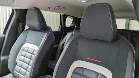 Citroën C5 AIRCROSS NOUVEAU C5 Aircross Hybride 145 ch e-DCS6 Max Bleu Eclipse / Toit Noir