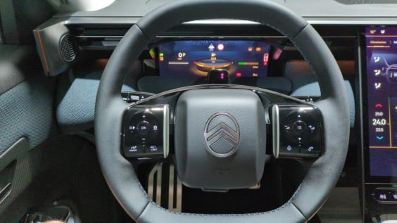 Citroën C5 AIRCROSS NOUVEAU C5 Aircross Hybride 145 ch e-DCS6 Max Gris Platinium / Toit Noir