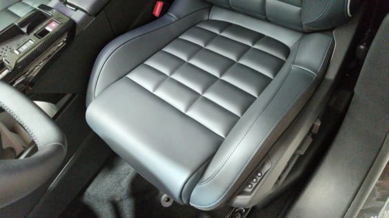 Citroën C5 AIRCROSS NOUVEAU C5 Aircross Hybride 145 ch e-DCS6 Max Gris Platinium / Toit Noir