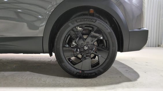 Citroën C5 AIRCROSS NOUVEAU C5 Aircross Hybride 145 ch e-DCS6 Max Gris Platinium / Toit Noir