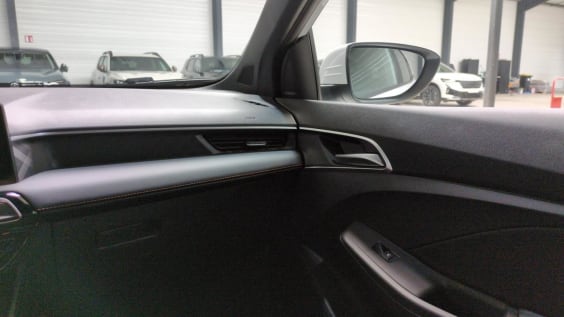 MG MG3 1.5 L Hybrid+ 195 ch Luxury Dover White
