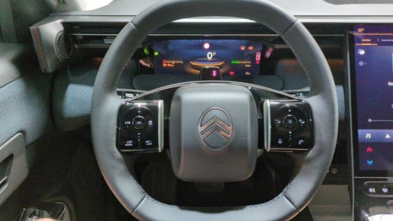 Citroën C5 AIRCROSS NOUVEAU C5 Aircross Hybride 145 ch e-DCS6 Plus Vert Astoria