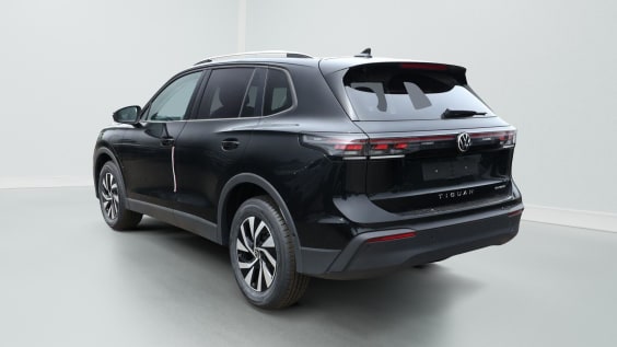 Volkswagen Tiguan ETSI 204 DSG Noir