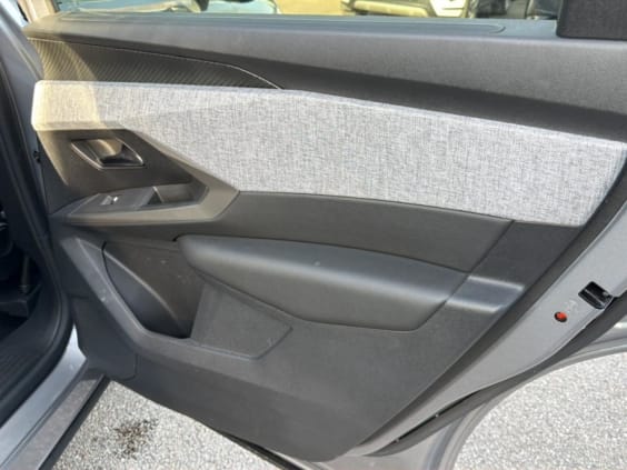 Peugeot 5008 Hybrid 145 allure e-dcs6 gris artense