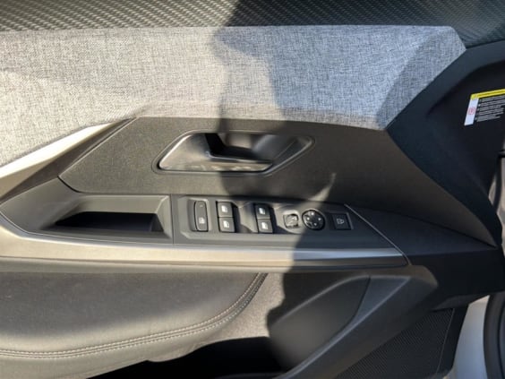 Peugeot 5008 Hybrid 145 allure e-dcs6 gris artense