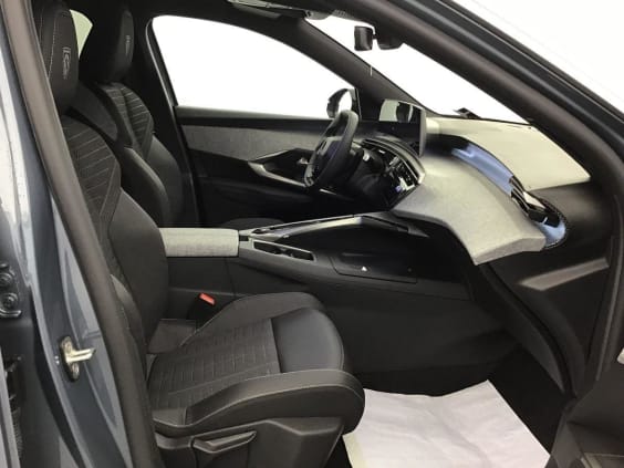 Peugeot 5008 Gt 1.2 HYBRID 145 Blue Ingaro