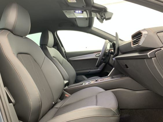 Cupra Formentor 1.5 eTSI Hybrid 150 ch DSG7 V Bleu Fjord