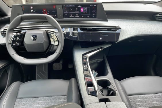 Peugeot 3008 Hybrid 145 e-DCS6 Allure Gris Artense