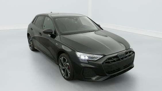 Audi A3 SPORTBACK 45 TFSI e Hybride rechargeable 272 S tronic 6 S line Noir Mythe