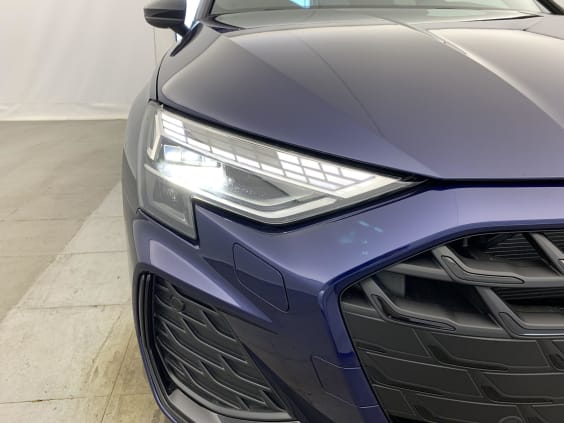 Audi A3 SPORTBACK 45 TFSI e Hybride rechargeable 272 S tronic 6 S line Bleu Navarre