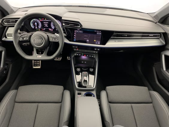 Audi A3 SPORTBACK 45 TFSI e Hybride rechargeable 272 S tronic 6 S line Bleu Navarre