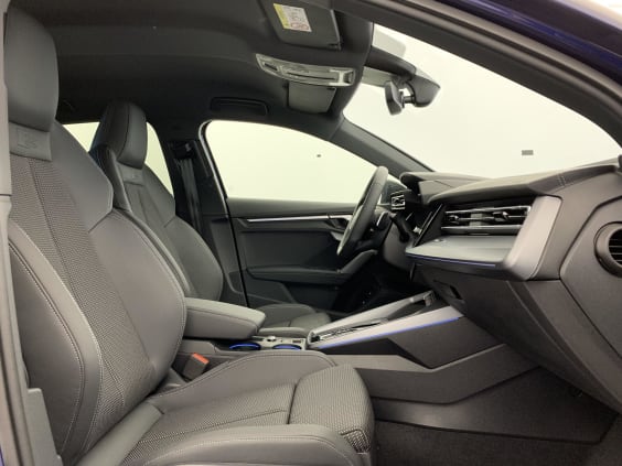Audi A3 SPORTBACK 45 TFSI e Hybride rechargeable 272 S tronic 6 S line Bleu Navarre