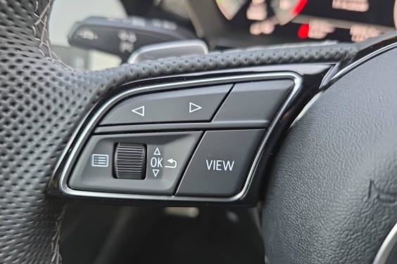 Audi A3 SPORTBACK 45 TFSI e Hybride rechargeable 272 S tronic 6 S line Gris Daytona