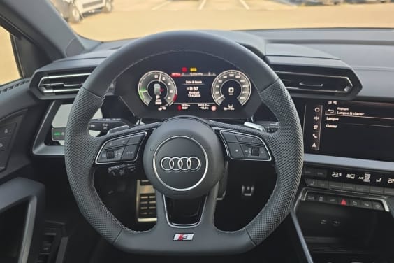 Audi A3 SPORTBACK 45 TFSI e Hybride rechargeable 272 S tronic 6 S line Gris Daytona