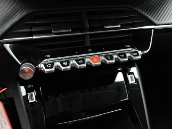 Peugeot 208 HYBRID 110 AUT ALLURE Gris