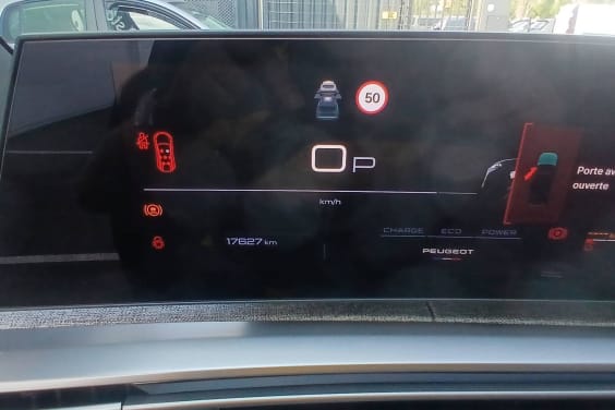 Peugeot 5008 HYBRID 145CH E-DCS6 GT Bleu Obsession / Toit Noir