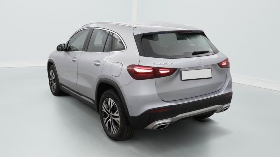 Mercedes-Benz GLA 250 E 8G-DCT BUSINESS LINE Argent High-Tech Métallisé