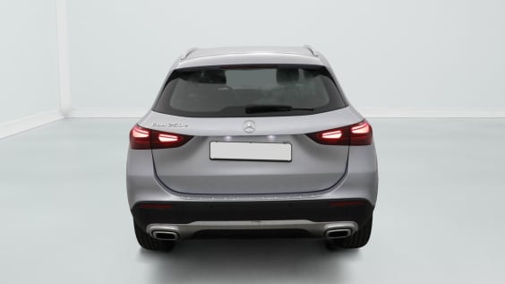 Mercedes-Benz GLA 250 E 8G-DCT BUSINESS LINE Argent High-Tech Métallisé