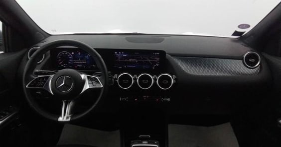 Mercedes-Benz GLA 250 E 8G-DCT BUSINESS LINE Argent High-Tech Métallisé