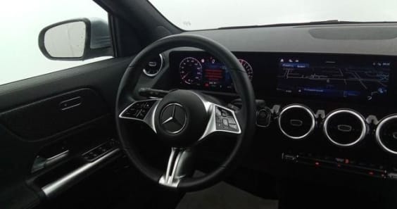 Mercedes-Benz GLA 250 E 8G-DCT BUSINESS LINE Argent High-Tech Métallisé
