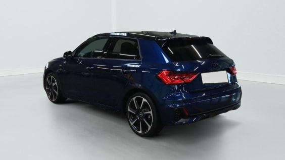 Audi A1 Sportback A1 Sportback 30 TFSI 116 ch S tronic 7 Black Edition Bleu Navarre
