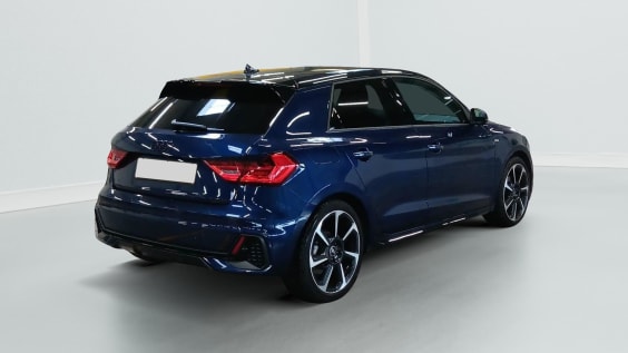 Audi A1 Sportback A1 Sportback 30 TFSI 116 ch S tronic 7 Black Edition Bleu Navarre