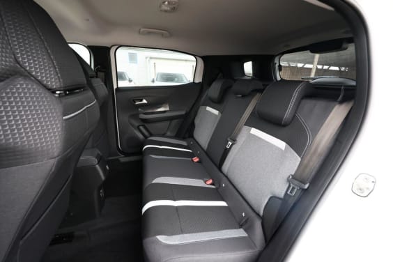 Opel FRONTERA Hybrid 145 GS Blanc