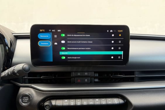 Fiat 600 1.2 HYBRID 145 SPORT E-DCT6 MY26 Onyx Black