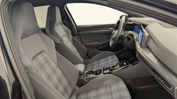 Volkswagen GOLF 8 2.0 TDI SCR 200 DSG7 GTD Noir Intense