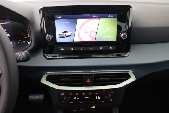 Seat Arona Play Plus 1,0 TSI 115 hp DSG7 Black