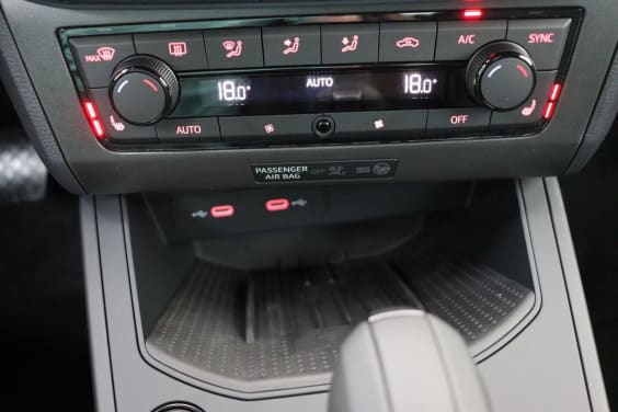 Seat Arona Play Plus 1,0 TSI 115 hp DSG7 Grey
