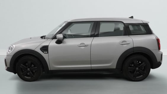 Mini Countryman F60 LCI COUNTRYMAN 136 CH BVA7 COOPER ESSENTIAL Melting Silver Iii