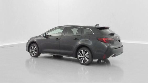 Toyota Corolla Touring Sport COROLLA TOURING SPORT 1.8 Hybride 140ch Design Noir Intense Métallisé