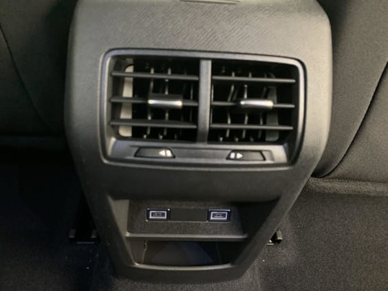 Peugeot 308 NOUVELLE BLUEHDI 130CH S&S EAT8 ALLURE Blanc Okenite