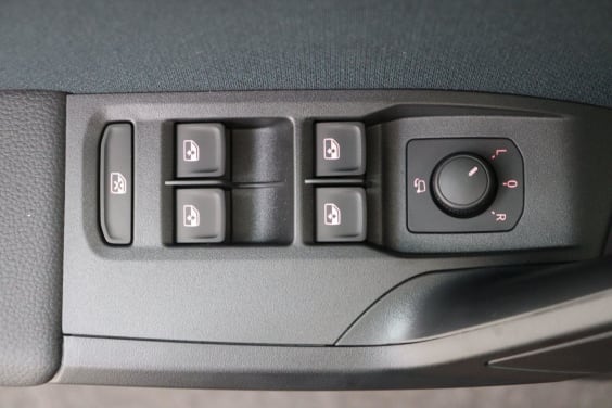 Seat Arona Play Plus 1,0 TSI 115 hp DSG7 Grey