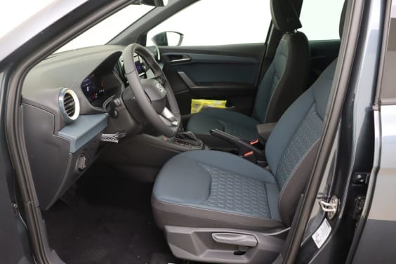 Seat Arona Play Plus 1,0 TSI 115 hp DSG7 Grey