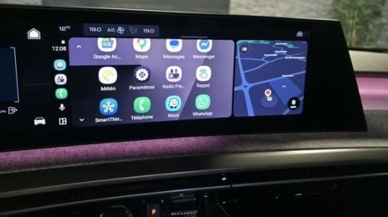 Peugeot 3008 1.2i Hybrid -136 - BV e-DCS6  III GT Gris