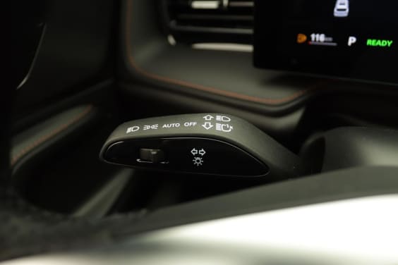 MG EHS 1.5 Hybrid+ 224 ch Luxury Pebble Black