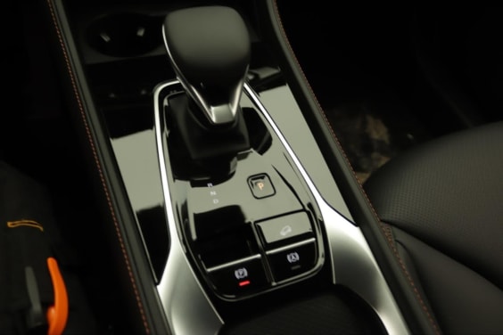 MG EHS 1.5 Hybrid+ 224 ch Luxury Pebble Black