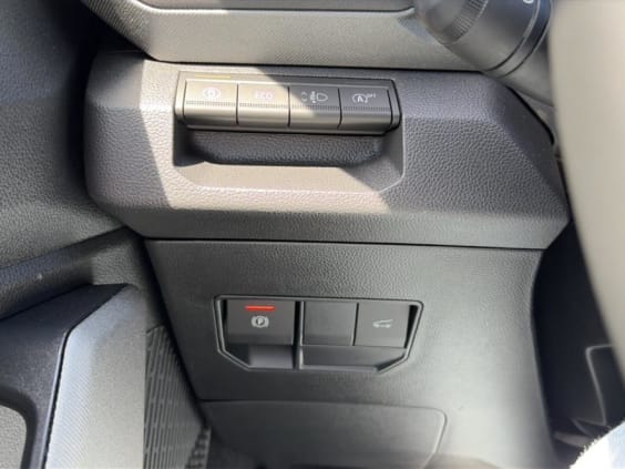 Dacia BIGSTER 1.2 mild hybrid 140 journey Blanc