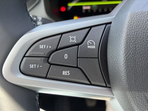 Dacia BIGSTER 1.2 mild hybrid 140 journey Blanc