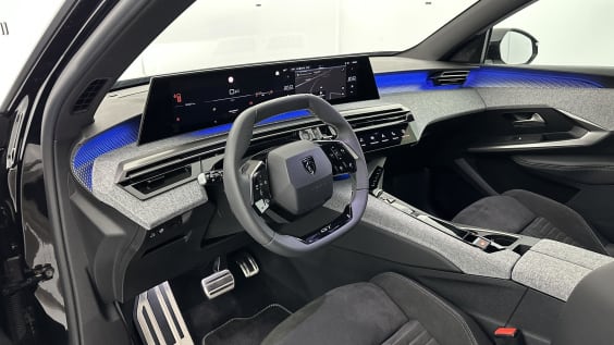 Peugeot 5008 5008 III 1.2 Hybrid 145ch GT e-DCS6 Noir Perla Nera