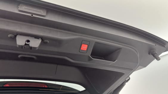 Peugeot 5008 5008 III 1.2 Hybrid 145ch GT e-DCS6 Noir Perla Nera